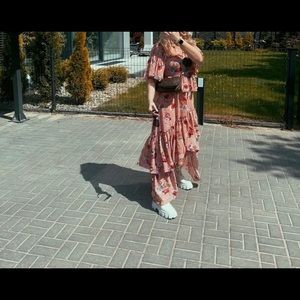 SOLD PLZ DON’T BID SAKS CINQ A SEPT 2022 Spring